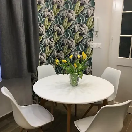 Ezredev Apartman Apartmán