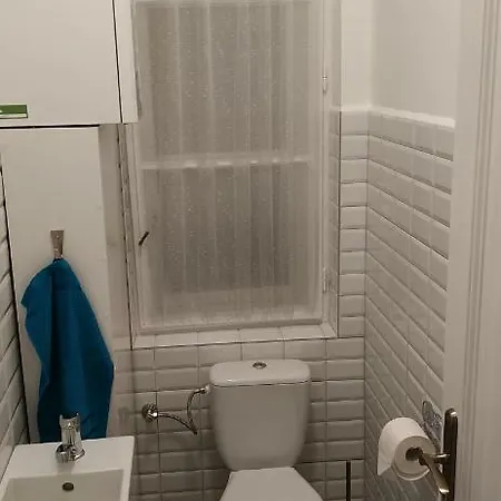 Ezredev Apartman Apartment *